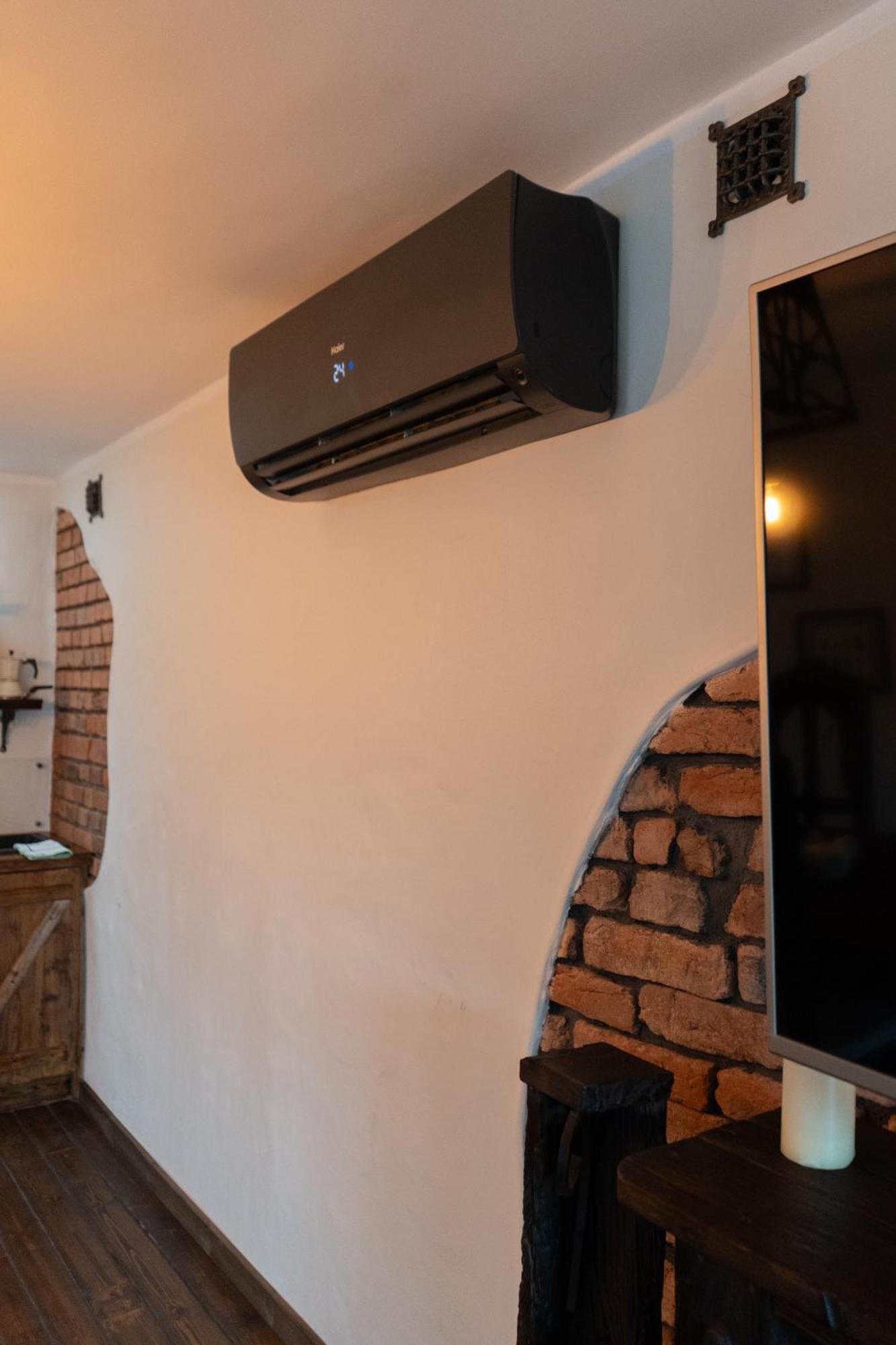 Appartement Gotyk Na Dotyk Z Tarasem Na Dachu à Stary Toruń Extérieur photo